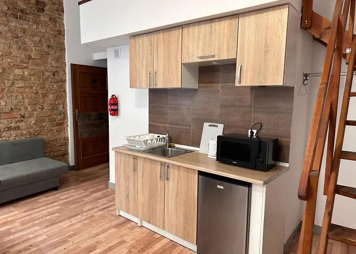 Golebia-plus Lägenhet *